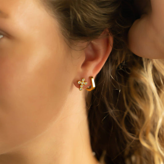 Mini Oval Huggies Earrings