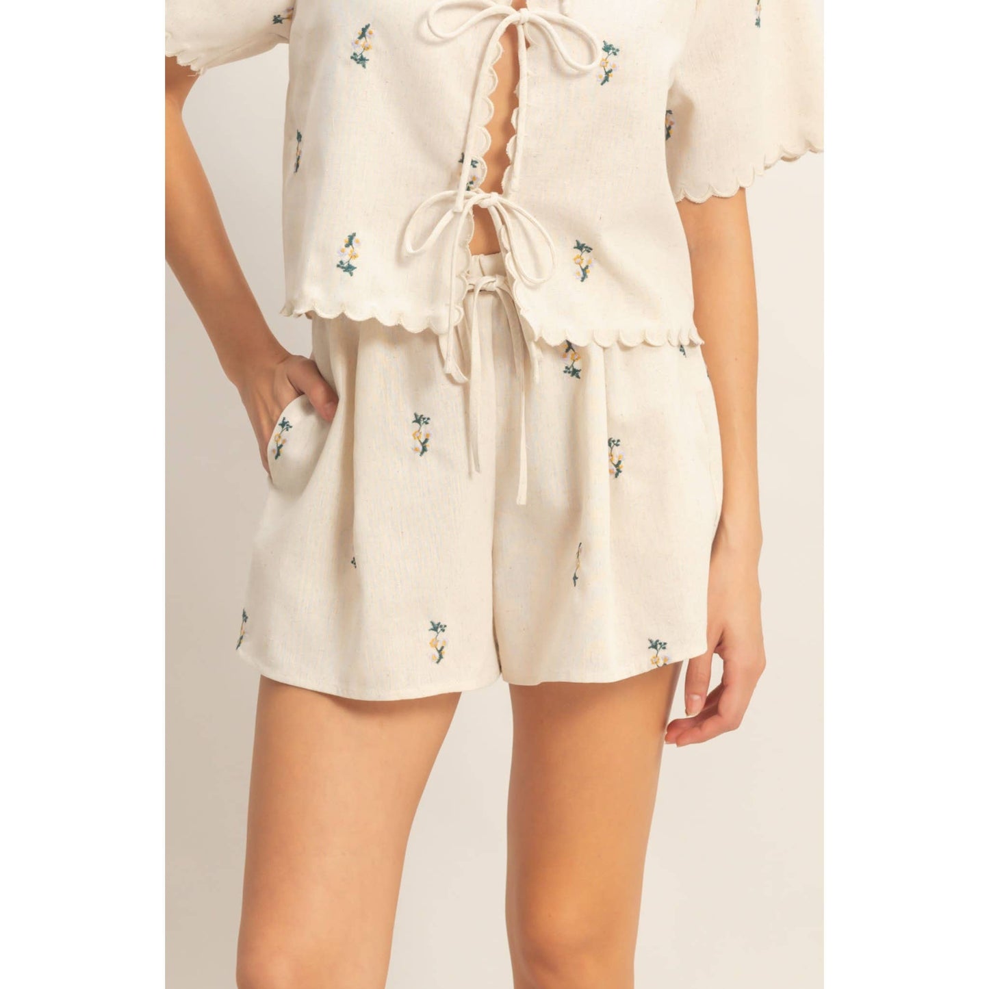 Magnolia Drawstring Shorts